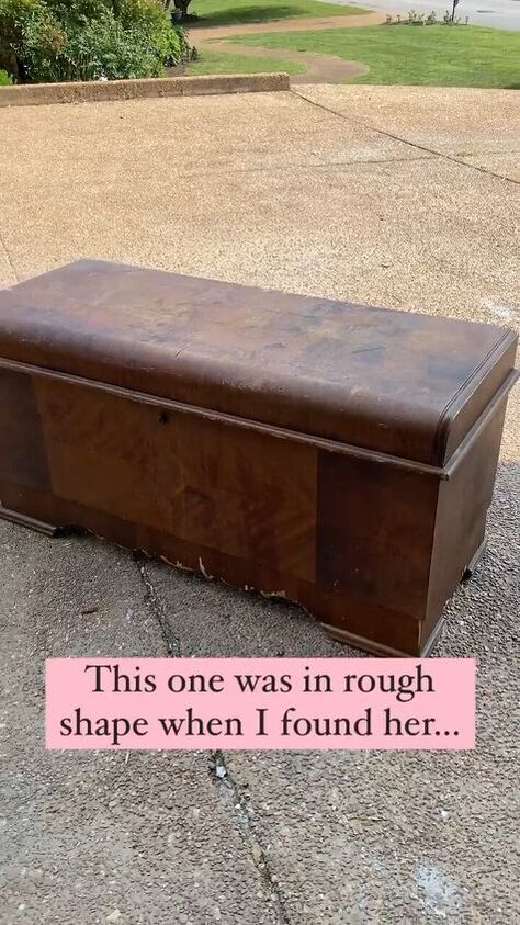 Chest Redo Diy, Cedar Chest Styling, Refinished Chest, Wood Trunk Makeover, Old Cedar Chest Ideas, Old Cedar Chest Makeover, Diy Cedar Chest, Diy Hope Chest Makeover, Cedar Trunk Makeover