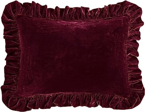 Traditional Bedding, Dorm Stuff, Ruffle Pillow, Aesthetic Cozy, Traditional Bed, Artist Aesthetic, Euro Pillow, Witch House, Elegant Bedroom