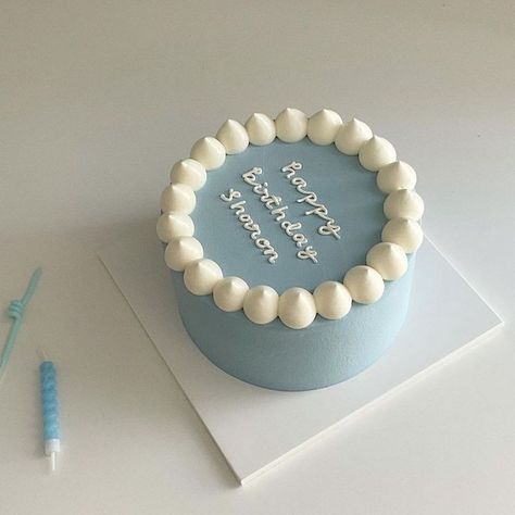 Happy Birthday Sharon, Cake Minimal, Korean Cakes, Simple Birthday Cake Designs, Cake Korean, Minimalist Cakes, Blue Birthday Cakes, Small Birthday Cakes, Cake For Boyfriend