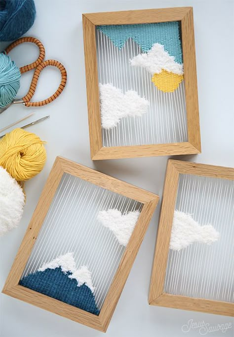 Projects With Embroidery Floss, Collaborative Weaving Project, Loom Art Weaving, Weaving Landscapes Ideas, Off Loom Weaving Design, Small Art Projects Ideas, Yarn Picture Frame, Small Weaving Looms, Diy Loom Frame