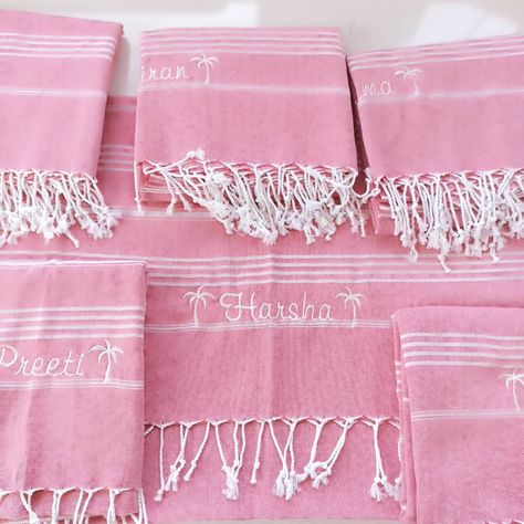 Bachelorette Towels Gift Ideas, Bachelorette Beach Towels, Pink Beach Bachelorette Party, Bachelorette Gift Bags Favors, Bachelorette Towels, Barbie Bachelorette Party, Bachelorette Party Lake, Desert Bachelorette Party, Desert Bachelorette