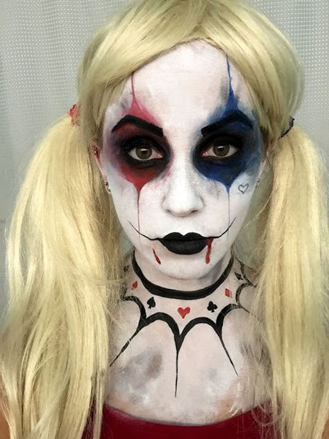 Harley Quinn Face Paint Costume With Face Paint, Harley Quinn Face Paint, Halloween Party Makeup, Blue Face Paint, Butterfly Halloween, Harley Quinn Makeup, Halloween Makeup Scary, Halloween Men, Face Painting Halloween