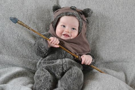 Baby Ewok, Wooden Spear, Baby Ewok Costume, Ewok Baby, Warm Halloween Costumes, Ewok Costume, Third Culture Kid, Baby Cosplay, My First Halloween