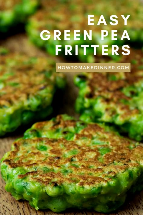 Green Pea Fritters, Easy Pea Recipes, Peas Fritters, Recipes Using Frozen Peas, Pea Pancakes, Pea Dinner, Recipes With Green Peas, Greens For Breakfast, Pea Patties