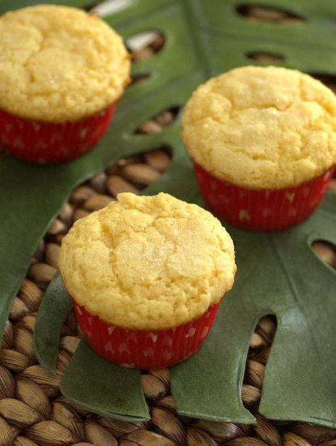 Passion Fruit Coconut Muffins Coconut And Banana, Passionfruit Recipes, Irish Cheddar, Fruit Muffins, Fruit Scones, Vanilla Mug Cakes, Coconut Muffins, Pumpkin Pie Cheesecake, No Bake Pumpkin Pie