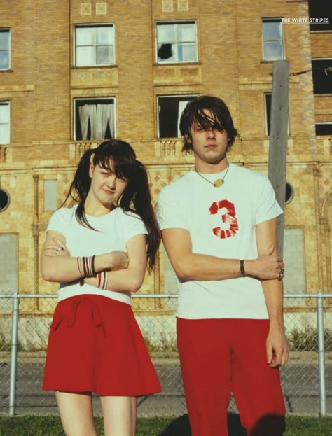 The White Stripes Aesthetic, The White Stripes Poster, The White Stripes Band, White Stripes Band, Press Shots, Meg White, The White Stripes, Jack White, I Love Music