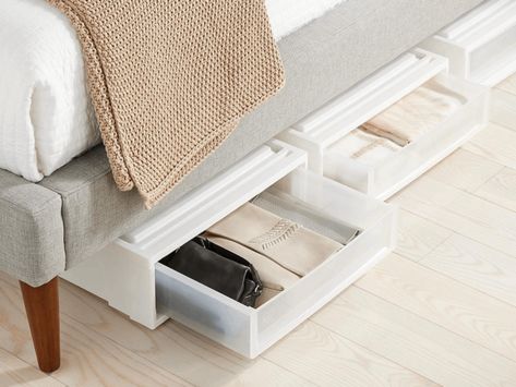 12 Genius Storage Bins and Containers To Keep Your Home Organized Bed Drawer, Underbed Storage Drawers, Plastic Storage Drawers, Under Bed Storage Containers, Small Bedroom Storage, Dorm Storage, Under Bed Drawers, Underbed Storage, Storage Chair