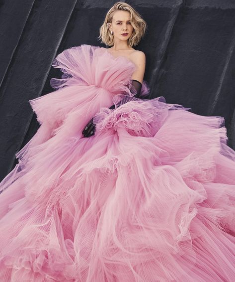 VOGUE Australia januar 2018 Photographer Emma Summerton. Carey Miligan Emma Summerton, Giambattista Valli Haute Couture, Patrick Demarchelier, Carey Mulligan, Couture Looks, Helena Christensen, Vogue Australia, Vogue Russia, Giambattista Valli