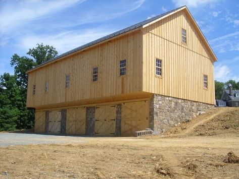 Post and Beam Bank Barns | Groffdale Barns - Modular Barns and Amish Crafted Structures — Groffdale Barns Barn Restoration, Portable Sheds, Post And Beam Barn, Bank Barn, Barn Builders, Amish Barns, Amish Crafts, Run In Shed, Basketball Courts