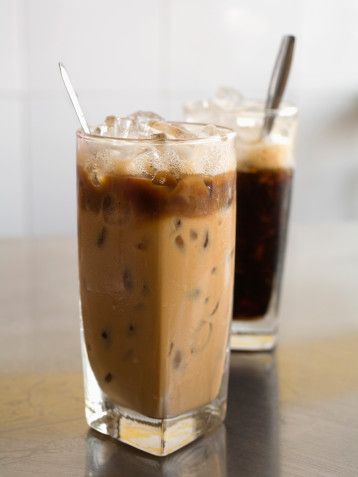 in love with Vietnamese coffee International Delight Iced Coffee, Nitro Coffee, Vietnamese Iced Coffee, Cold Brew Iced Coffee, Vietnamese Coffee, Coffee Cream, Coffee Uses, Coffee Photography, Cold Coffee