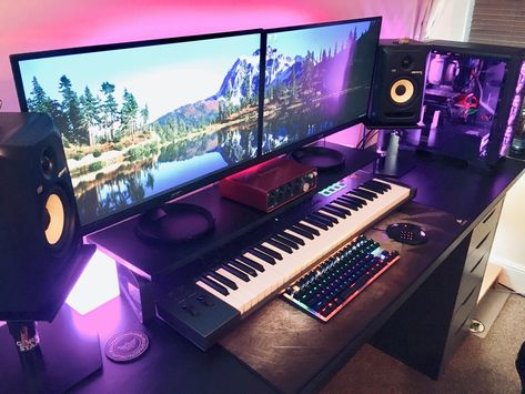 Music And Gaming Setup, Musician Desk Setup, Gaming Music Room, Producer Desk Setup, Music Production Setup, Music Desk Setup, Editing Room Setup, Producer Bedroom, Video Editing Room