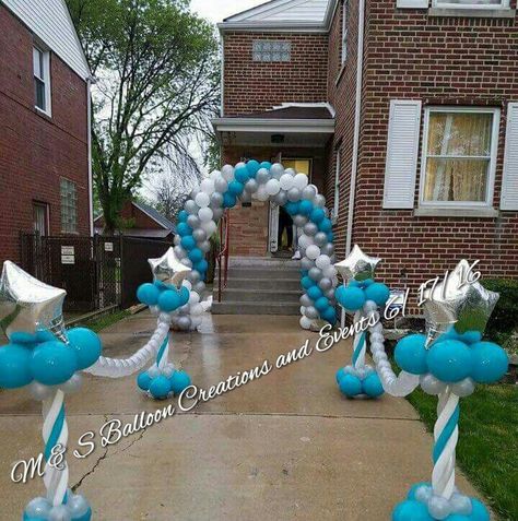 Prom Setup Decor, Prom Balloon Ideas, Prom Set Up Ideas, Prom Set Up Ideas At Home, Prom Sendoff, Kiddie Prom, Prom Balloons, Creative Baby Shower Themes, Set Up Ideas