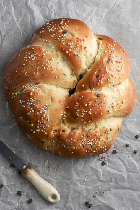 Ricotta Easter Bread, Easter Bread Recipes, Italian Easter Recipes, Easter Bread Recipe, Italian Easter Bread, Pizza Bread Recipe, Italian Easter, Ricotta Recipes, Bread Shaping