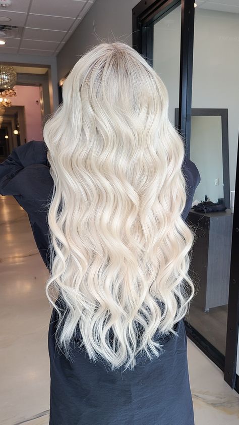 Platinum Blonde with Extensions Full Highlight Platinum Blonde, Icy Blonde Hair Curly, Bright Blonde Extensions, Blonde With Extensions Long Hair, Blond Hair With Extensions, Platinum White Blonde Hair, Platinum Blonde Wavy Hair, Bleach Blonde Hair Platinum, Platinum Blonde With Dimension