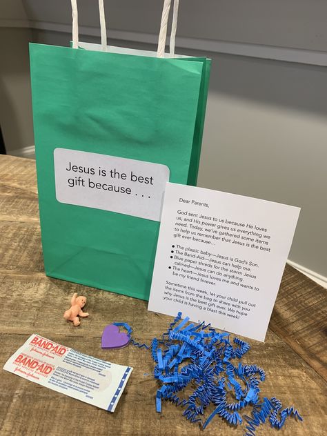 Sample craft for "The Best Gift Ever," 35s, Day 3 Orange Curriculum, Church Games, Vbs 2024, Holiday Club, Vbs Ideas, Best Gift Ever, Dear Parents, Vbs Crafts, Christmas Series