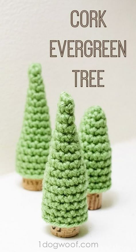 Free Cork Amigurumi Evergreen Pine Tree crochet patterns at www.1dogwoof.com Pine Tree Crochet, Tree Crochet, Wine Cork Ornaments, Cork Ornaments, Crochet Tree, Crochet Patterns Free Beginner, Confection Au Crochet, Crochet Xmas, Wine Cork Crafts