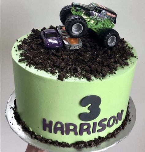 Monster Truck Drip Cake, Homemade Monster Truck Cake, Green Monster Truck Cake, Monster Truck Cake Easy, Monster Truck Theme Birthday Cake, Small Monster Truck Cake, Simple Monster Truck Cake, Monster Truck 3rd Birthday Cake, Monster Trucks Birthday Cake