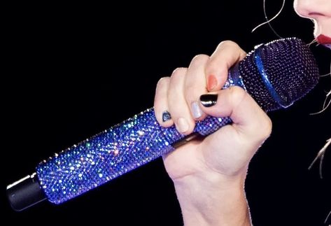 Taylor Swift Eras Tour Microphones, Eras Tour Microphones, Sparkly Microphone, Taylor Swift Microphone, Taylor Outfits, Taylor Swift Speak Now, Taylor Swift Eras Tour, Taylor Swift The Eras Tour, Taylor Swift Eras