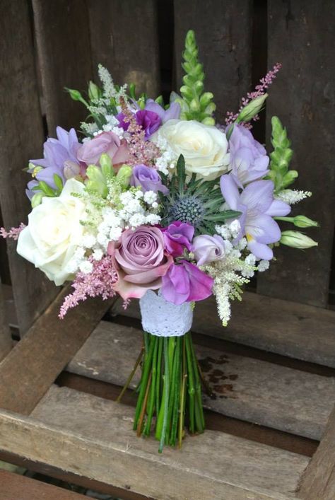 Gorgeous sweet pea scented bridal bouquet - www.stems.me.uk Seasonal Plants, Silk Arrangements, Floral Work, Deco Wedding, Floral Ideas, Italian Summer, August 10, Put A Ring On It, Wedding Deco