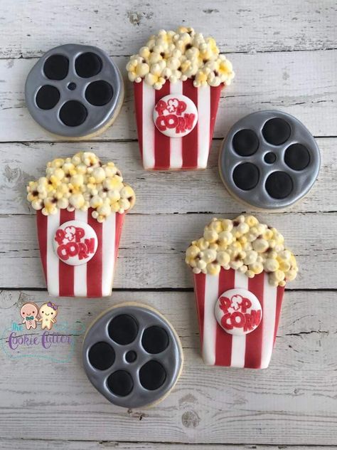 Popcorn 🍿 & Movie Reel Popcorn Royal Icing Cookies, Movie Party Cookies, Popcorn Decorated Cookies, Movie Night Cookies Decorated, Movie Theater Cookies, Movie Theme Cookies, Movie Reel Cake, Popcorn Cookies Decorated, Movie Cookies Decorated