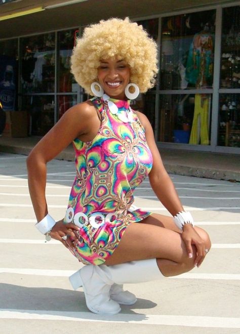 1970’s Mini Skirt Dress, 70s Disco Queen, 70s Ladies Attire, Disco Chick White Go Go Boots, Disco Chick Blond Afros, 70s Psychedelic Disco Mini Dress  Foxy Cleopatra. Yeah…  Baby!!! Disco Costume Diy, 60's Outfits, Moda 70s, 70s Disco Party Outfit, 70s Disco Costume, Go Go Dancer Costume, Disco Party Outfit, Drag Fashion, 70's Party