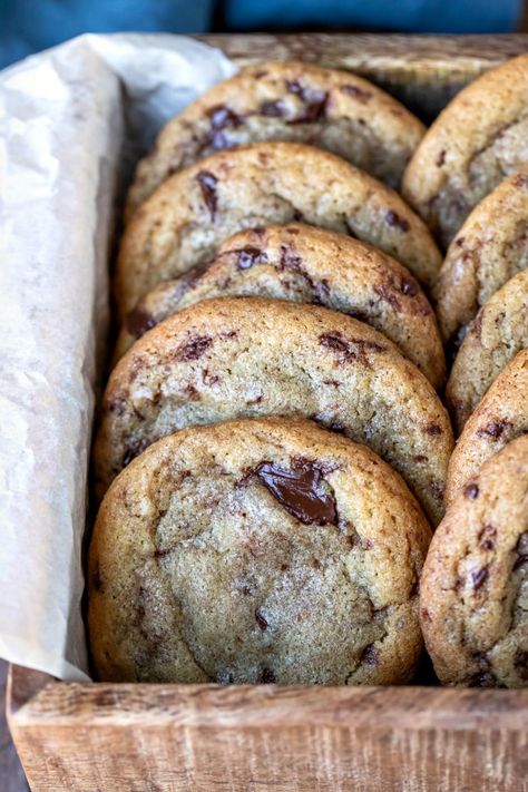 Cardamom Chocolate Chip Cookies, Hot Spicy Cookies, Churro Chocolate Chip Cookies, Piloncillo Chocolate Chip Cookies, Mexican Style Cookies, Mexican Chocolate Chip Cookies, Easy Mexican Cookies, Chocolate Chip Cookie Aesthetic, Chocolate Chip Cookies With Cinnamon