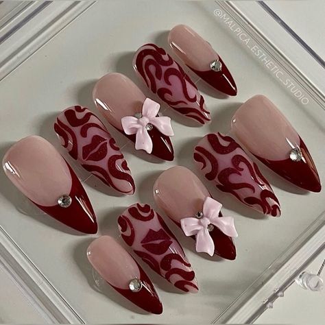 Fake Nails Designs, Spring Nail Designs, Brighter Days, Simple Acrylic Nails, Pretty Gel Nails, Soft Nails, Bling Acrylic Nails, Acrylic Designs, Spring Nail