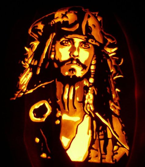 Jack Sparrow on a foam pumpkin. Pattern by stoneykins.com Pirate Pumpkin, Halloween Pumpkin Stencils, Pumkin Carving, Pumpkin Carving Contest, Disney Pumpkin, Amazing Pumpkin Carving, Scary Pumpkin Carving, Pumpkin Carving Designs, Stencil Ideas