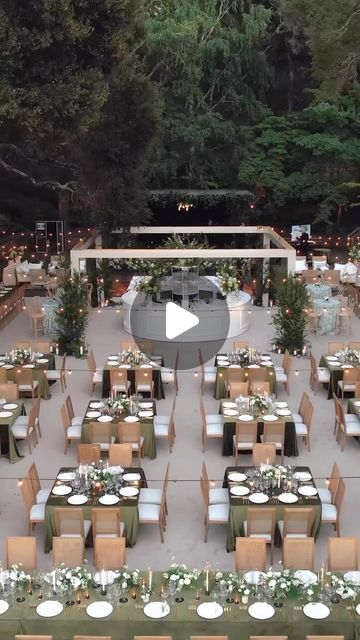 PartySlate.com on Instagram: "What if we told you this is actually a tennis court. 😲 That’s the magic of having an experienced wedding vendor team to transform a space.

This couple made an outdoor setup their very own dining room with custom furniture and a palette that accentuated the natural scene.

Find the best vendors near you in PartySlate.com’s carefully curated directory. Link in bio. 🔗

📹 videographer: @ryannoelfilms
🗒️ planner: @bustleevents
💐 floral: @loopflowers
📍 venue: @_filoli
🍽️ caterer: @tastecateringsf
✨ linen: @bbjlatavola
🍷 rentals: @hensleyeventresources; @theonicollection
📸 photographer: @mashaida.co

#luxurywedding #weddinginspiration #weddinginspo #outdoorwedding #weddingreception" Wedding On Tennis Court, Tennis Court Wedding, Wedding Vendor, Told You, Tennis Court, Wedding Vendors, Custom Furniture, What If, Luxury Wedding