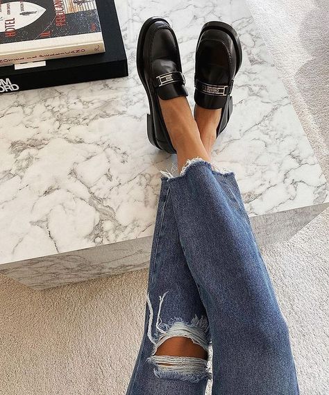 Those Dior Loafers are a must! Almost sold out! But we can still get you a pair! . DM to get yours! The sooner the better ~ while stock… Dior Loafers Outfit, Dior Loafers, Dior Fall 2020, Finance Bro, Beverly Hills Mansion, Dior 2021, Western Mom, Loafers Outfit, My Future Life