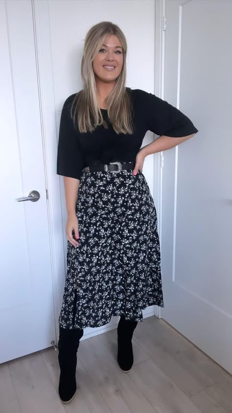 Country Concert Outfit Inspo! Midsize Night Out Outfit, Country Concert Fashion, Outfit Ideas Country, Midi Floral Skirt, Day Out Outfit, Concert Outfit Inspo, Midsize Fashion, Concert Fashion, Country Concert Outfit