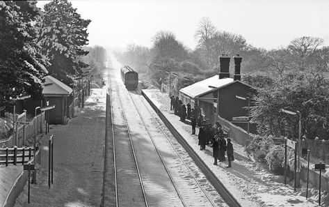 Steam Railway, Lionel Trains, Old Trains, British Rail, Southern Region, Great Western, Train Pictures, Train Journey, Train Car