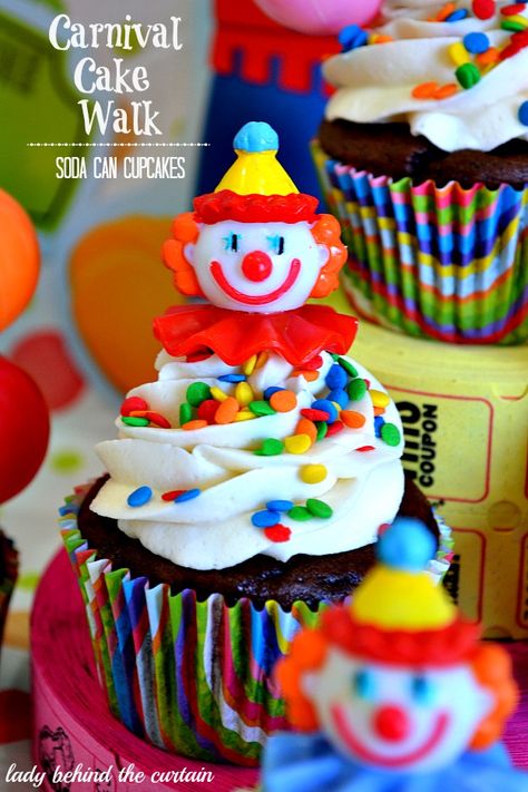 Carnival Cake Walk Soda Can Cupcakes ~ Have you heard of “soda can” cupcakes?  They only have TWO ingredients.  The cake mix and a can of soda. Carnival Themed Cupcake Ideas, Carnival Cupcake Ideas, Carnival Theme Cupcakes, Clown Cupcakes, Circus Cupcakes, Carnival Cake, Carnival Cupcakes, Clown Cake, Carnival Cakes