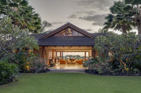 Inside a Winemaker’s $22M Hawaiian Estate Modern Home in Kailua-Kona,… on Dwell Lottery Homes, Outdoor Grill Area, Infinity Edge Pool, Fountain Feature, 2020 Vision, Hawaii Homes, Dr House, Kailua Kona, Hawaii Life