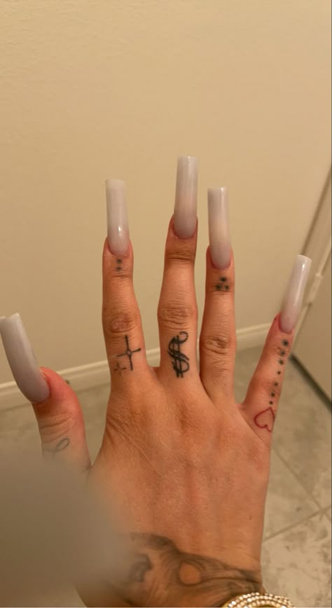 Finger Tattoos Baddie, 512 Tattoo, Finger Tats For Women, Gangsta Tattoos For Women, Forearm Tats For Women, Thug Tattoos For Women, Baddie Hand Tattoos, Money Sign Tattoo, Maching Tattoos