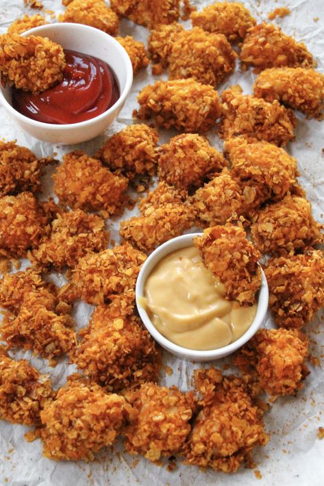 Boneless Chicken Nuggets, Barbecue Chip Chicken, Barbecue Chicken Nuggets, Bbq Chip Chicken, Best Chicken Nugget Recipe, Turkey Nuggets, Nugget Recipes, Chip Chicken, Barbecue Chips