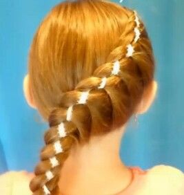 Side plait with ribbon Hair Braids With Ribbon, Hair Braid Ribbon, Braids With Ribbon, Braid With Ribbon, Braid Ribbon, Twist Braid, Hairstyles For Girls, Hairstyle Trends, Twist Braid Hairstyles