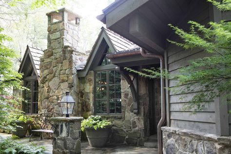 Dreamers Cottage - HK Architects Woodland Cottage Exterior, Old Mountain House, Small Stone Cottage, Historic Cottage, White Siding, Copper Gutters, Woodland Cottage, Wood Range Hood, Stone Chimney