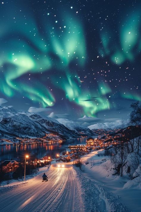 Northen Lights Norway, Dream Trips Destinations, Norway At Christmas, Trip To Norway, Travel To Norway, Tromso Norway Northern Lights, Norway Aesthetic Winter, Travel Northern Lights, Norway Lights