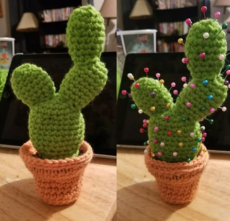 Crochet cactus pin cushion Crochet Cactus Pin Cushion, Cactus Pin Cushion, Crochet Pin Cushion, Crochet Cute Animals, Miniature Crochet, Crochet Cactus, Instruções Origami, Crochet Cute, Crochet Plant