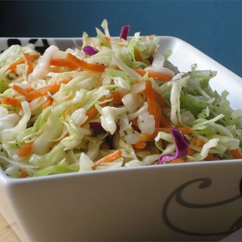 Amish Slaw Amish Slaw Recipe, Meatloaf Side Dishes, Vinegar Coleslaw, Mennonite Recipes, Slaw Recipe, Hard Cooked Eggs, Cole Slaw, Vegetarian Cabbage, Slaw Recipes