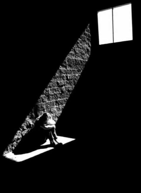 Light And Shadow Photography, Perspective Photography, Shadow Photography, Deep Art, The Shot, Photo Blog, Dark Photography, Black White Photos, Construction Site