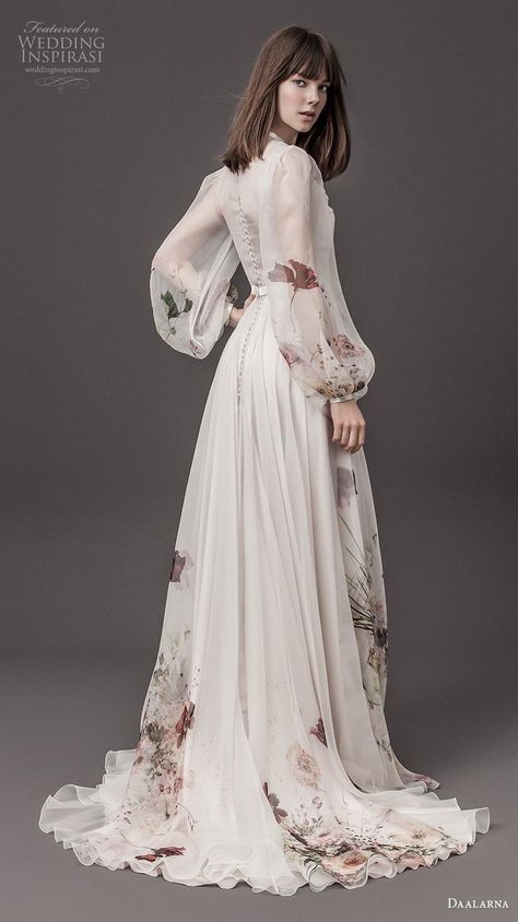 High Neck Floral Wedding Dress, Wedding Dress Covered Back, Long Sleeve Floral Wedding Dress, Christian Dior Wedding Dress, Mauve Wedding Dress, Floral Print Wedding Dress, Colored Wedding Dress, Wedding Inspirasi, Bride Fashion