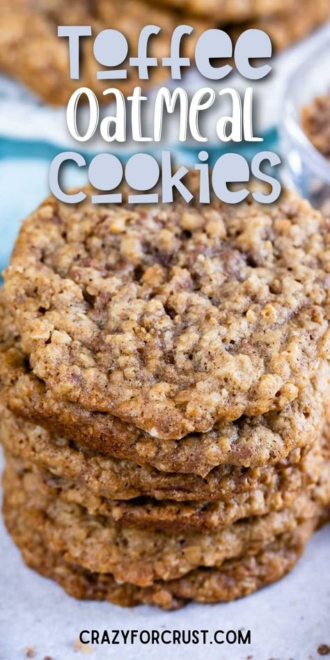 Toffee Pecan Cookies, Oatmeal Toffee Cookies, Heath Cookies, Heath Bar Cookies, Mmm Cookies, Toffee Cookie Recipe, Chewy Oatmeal Cookies, Toffee Cookies, Chewy Cookies