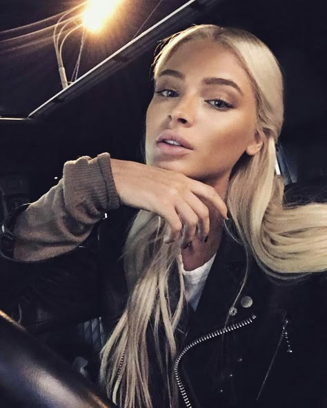 Alena Shishkova (@AlenaShishkova) on X Alena Shishkova, Role Models, Persona, A Photo, Dreadlocks, Blonde, Instagram Post, Instagram Photos, Lifestyle