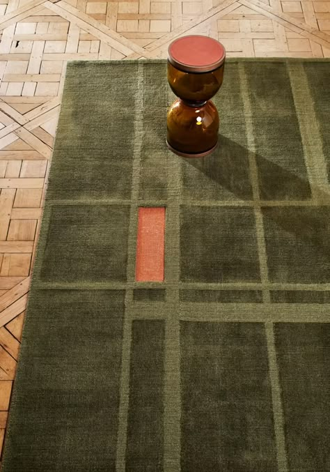 Patterned Area Rug, Carpet Tile Pattern, Colour Living Room, Carpet Painting, Keyboard Rug, Art Deco Lounge, Japanese Paper Lanterns, Nice Furniture, Flatweave Rugs