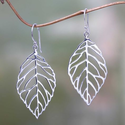 Tiffany Bracelet Silver, Silver Jewelry Diy, Bay Leaf, Fine Silver Jewelry, Silver Dangle Earrings, Sterling Silver Dangle Earrings, 925 Silver Jewelry, Balinese, Silver Earrings Dangle