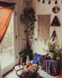 33 Sacred Space Ideas to Create Your Sacred Space - My Sacred Space Design Meditation Room Design, Yoga Corner, Zen Corner, Home Yoga Room, Yoga Meditation Room, Meditation Room Decor, Meditation Corner, Meditation Rooms, Zen Room