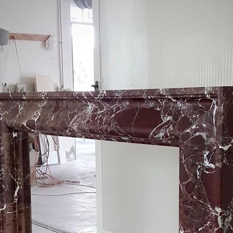 Red Marble Fireplace, Rosso Marble, Rosso Levanto Marble, Modern Electric Fireplace, Fireplace Mantel Designs, Marble Fireplace Mantel, Gorgeous Fireplaces, Stone Fireplaces, Marble Furniture