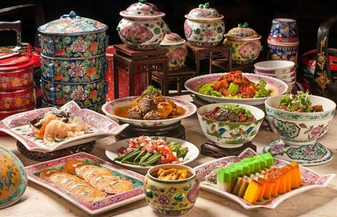 peranakan buffet Peranakan Aesthetic, Peranakan Kebaya, Peranakan Food, Beaded Slippers, Nyonya Food, Baba Nyonya, Malaysian Cuisine, Breakfast Party, Singapore Food